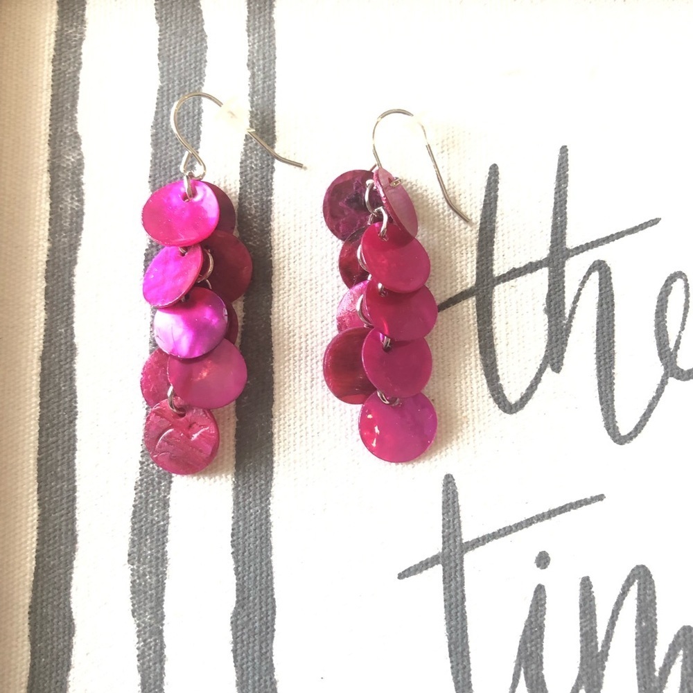 🌸Handmade dangle earrings pink shell